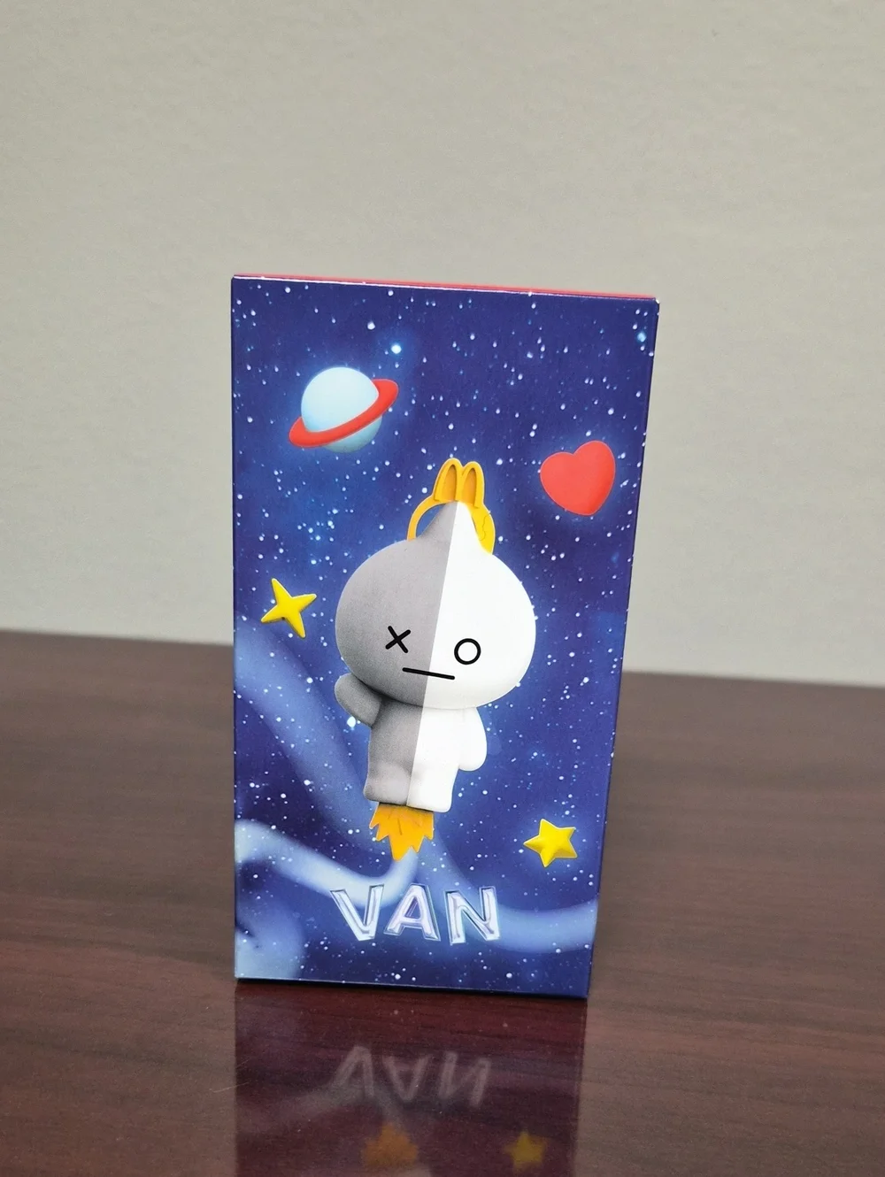 McDonald's BT21 VAN Happy Meal Toy/keychain